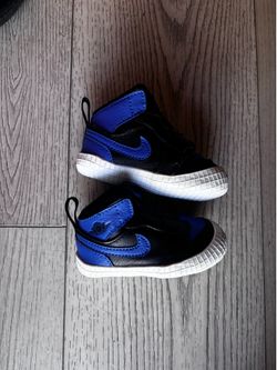 Nike Jordan booties size 3c