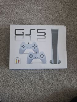 GS5 8-Bit Retro Game Console with Two Controllers