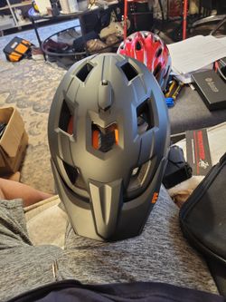 MONGOOSE  CM 303 BICYCLE HELMET