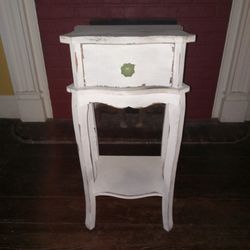 Antique Style Accent Table, Night Stand