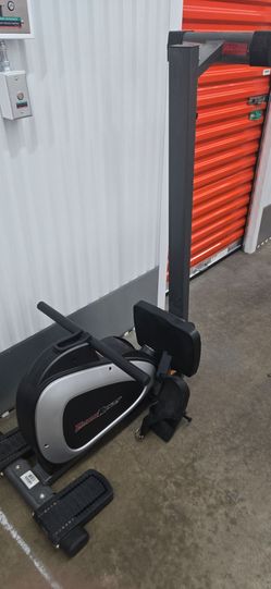 Fitness Reality Rowing Machine