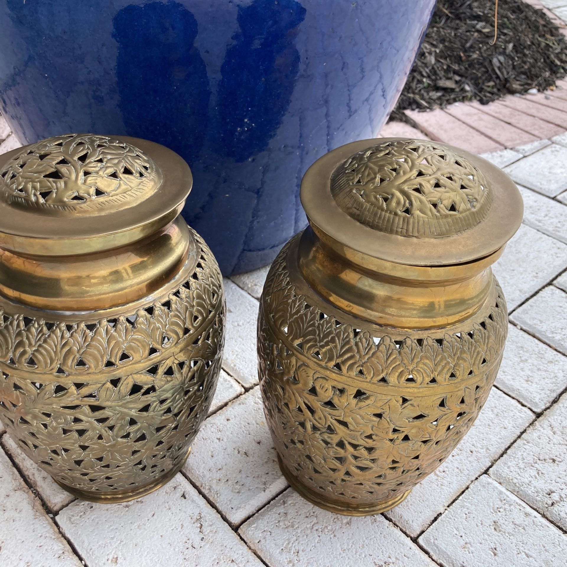 2 Antique Vintage 11” Brass Asian Indian Chinoiserie Ginger Jars $50 PAIR.  Reclining Neoclassical Cleopatra Statue $35.