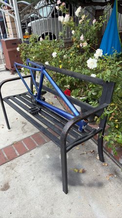 29er blue frame with ixf cranks or frame trading for 24 inch throne frame must have cranks