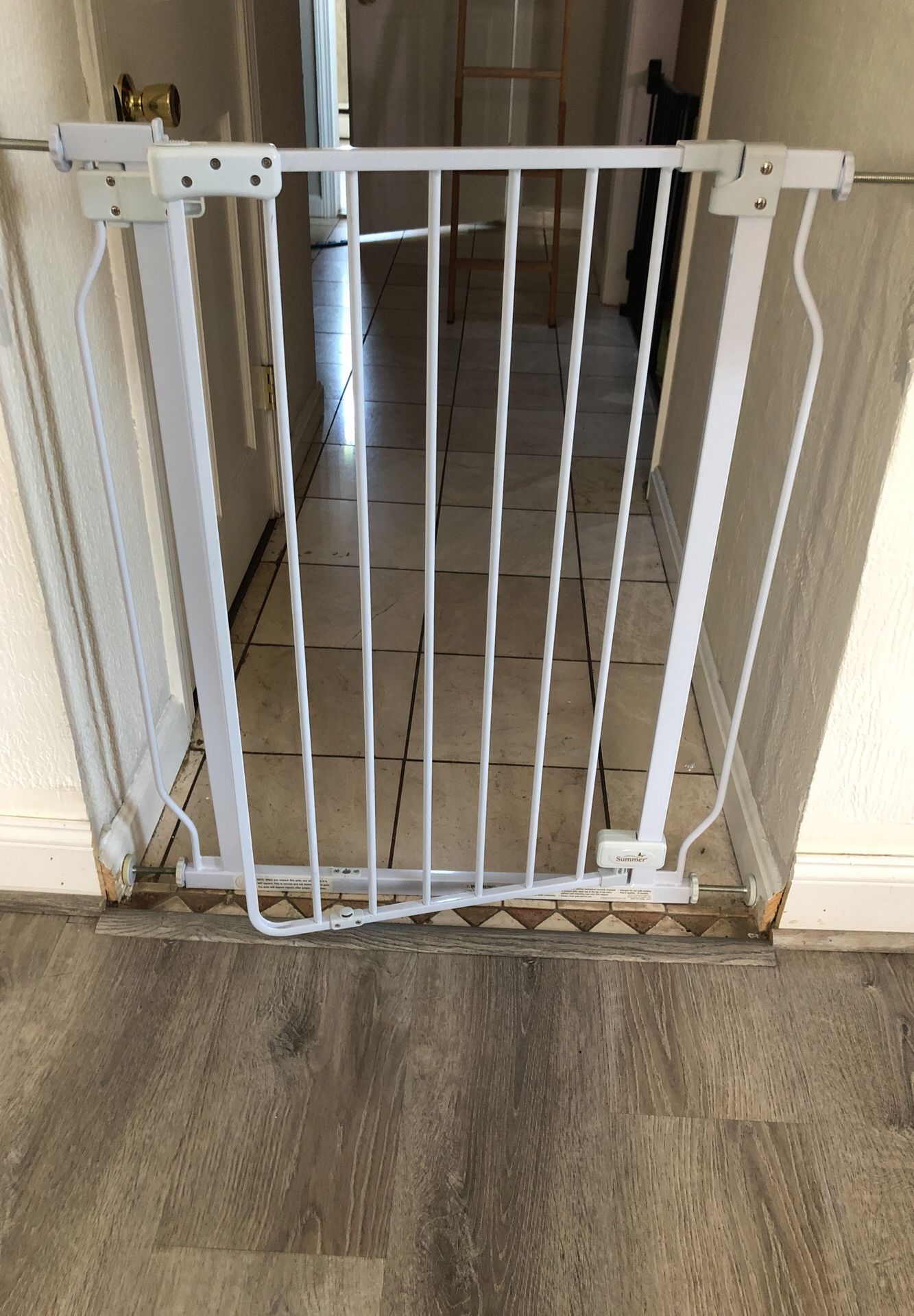 Safety gate