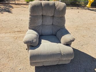 Free - Recliner