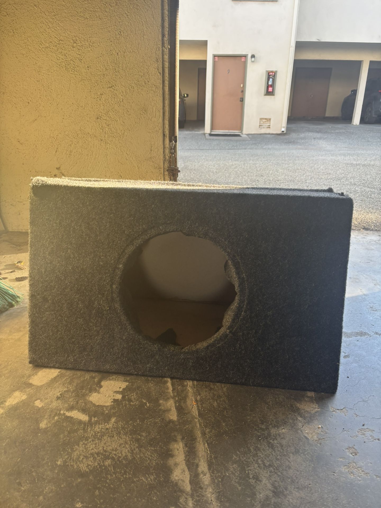 Sub Box 