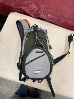 Riding back pack