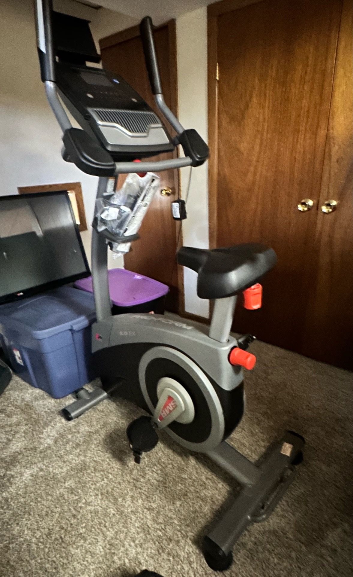 Uproght Exercise bike