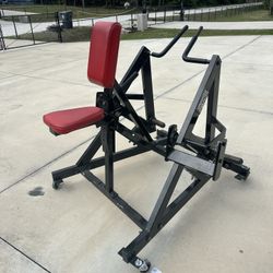 Hammer Strength ISO Seated Back Row Plate Load Machine
