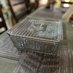 8.5” Square Glass Container w/Lid. Sammamish, Beaver Lake 