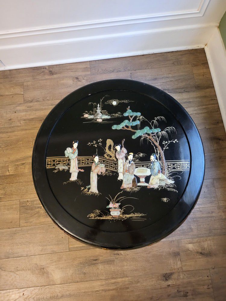 Oriental Rare Vintage Black Lacquer Mother of Pearl Large Round Coffee Table Set w/ 4 Space Saving Triangular Stools n Original Glass Top


