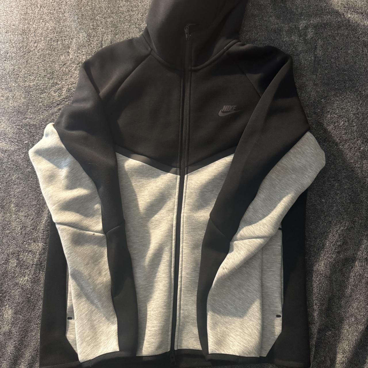 Nike Tech Black N Grey