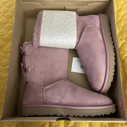 Brand new Dusty Rose Ugg’s In The Box! 