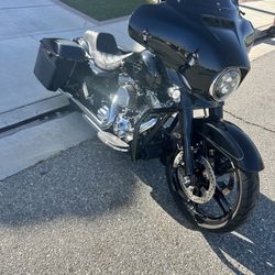 2014 Harley davidson Street glide special