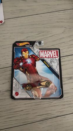 Hot Wheels Marvel Iron Man Character Car