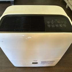 Arctic Air dehumidifier 95 Pint