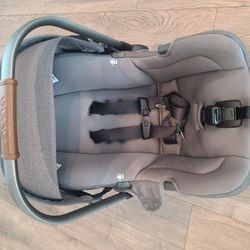 Nuna Pipa Infant Car Seat