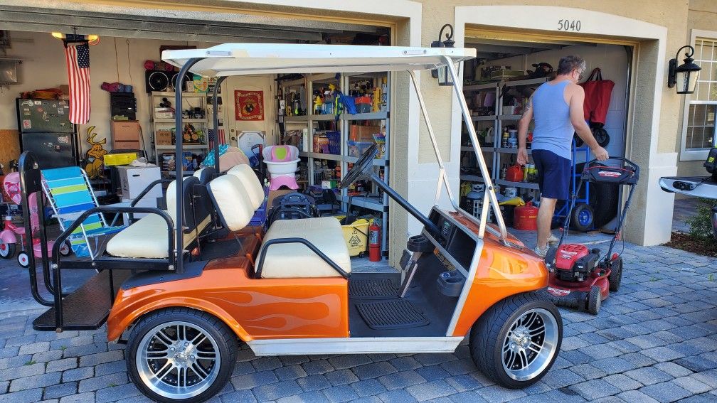 Custom club car golf cart for Sale in St. Cloud, FL - OfferUp