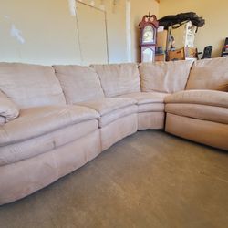 Beige Sectional Sofa With End Recliners