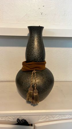 Large Decorative Gourd-Shaped Vase
