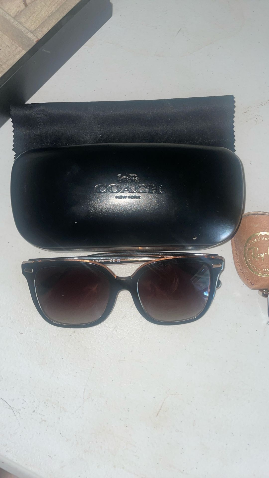 Brand New Sunglasses Ray Bans And Coach