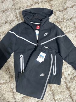 Nike tech black reflective