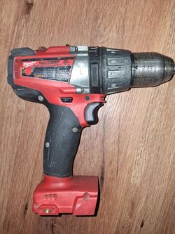 Milwaukee 1/2 hammer drill/driver