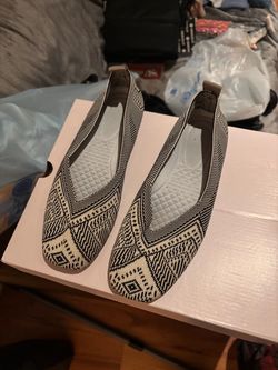 Women's Knit Flats size 7