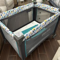 PAMO BABE PORTABLE CRIB FOR , PORTABLE PLAYPEN WITH DETACHABLE BASSINET - BLUE