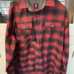 Swiss Tech Men's Button-Up Long Sleeve Flannel Shirt Size L Red Plaid