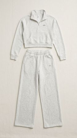 A l o Cropped Quarter-Zip Sweatsuit Set