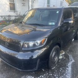 2008 Scion XB 