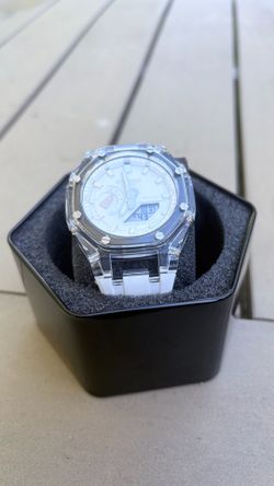 Casio GA-2100 G-Shock Watch – Metal Case & Rubber Strap Mod – white Dial