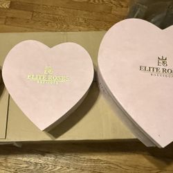 Set  (3 Piezas ) De Caja  De Terciopelo  Rosa Y Rojas 