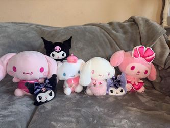 Sanrio plush lot