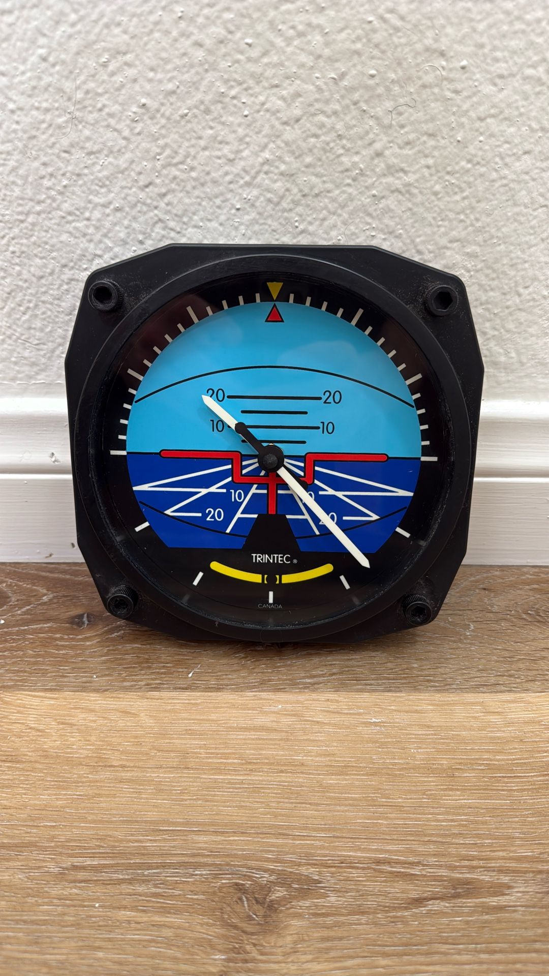 Aviation themed clock