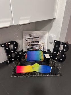 FABLETICS Belt Bag & Socks Bundle Rainbow Women’s New (Authentic)
