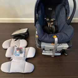Chicco Keyfit 30 Carseat & Accessories 
