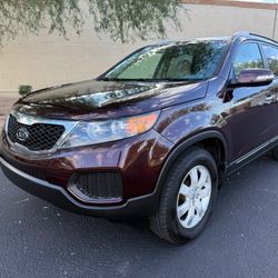 2013 KIA SORENTO LX, ONE OWNER SUV, CLEAN AUTO-CHECK, COLD AC, 3RD ROW SEAT, FINANCE AVAILABLE 🚘