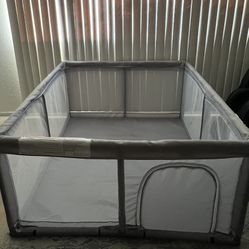 playpen baby
