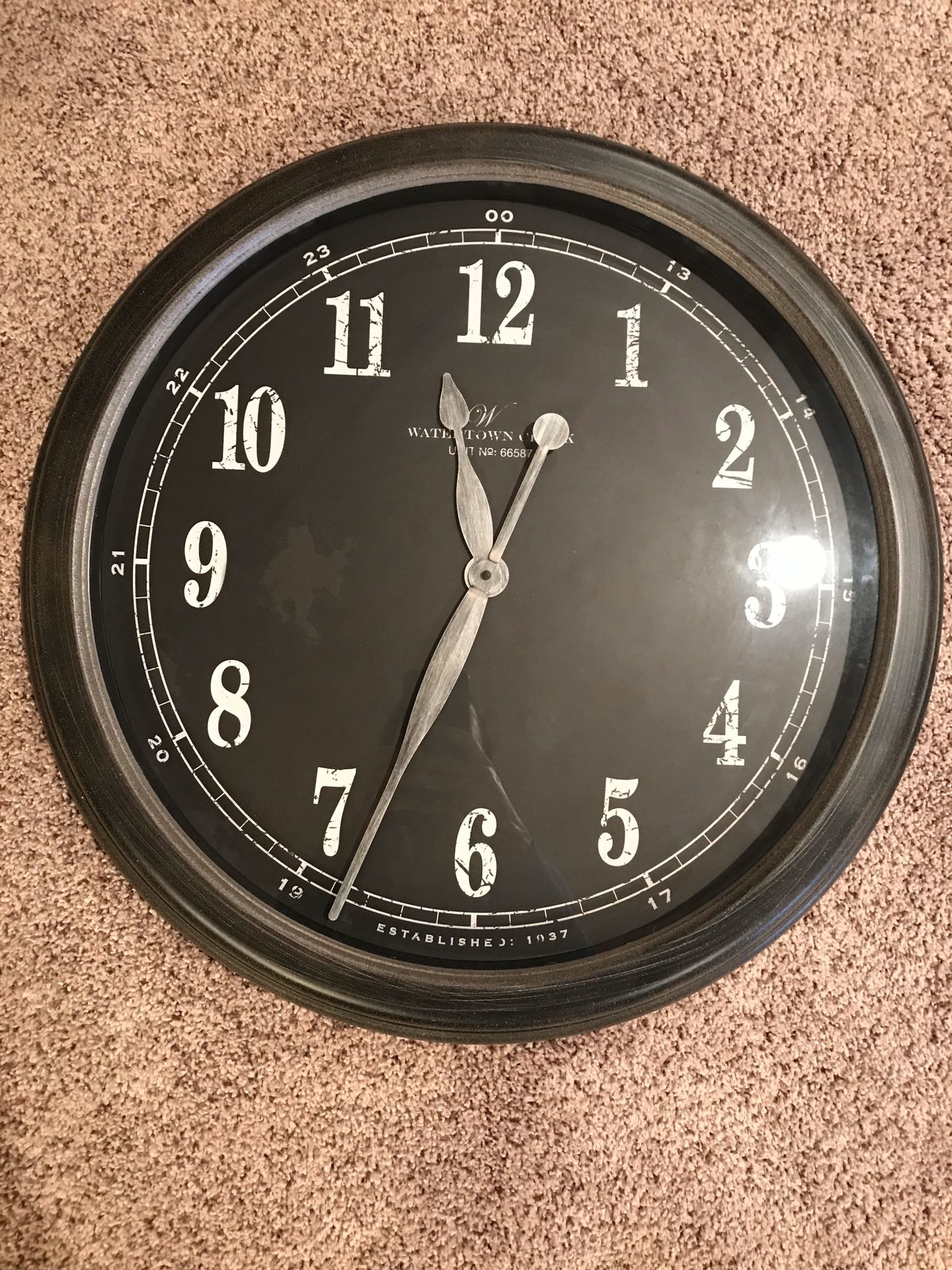 Large Black Clock