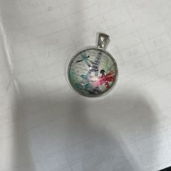 Dragonfly Round Pendant Necklace 