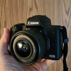 Canon EOS M50