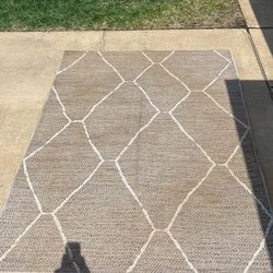 Outdoor/patio Rug