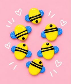 Handmade Bee Clay Figurines 🐝