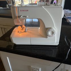 Singer sewing machine 1507