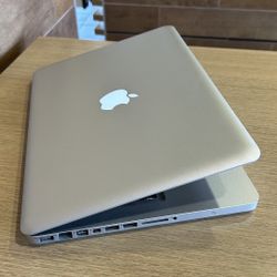 Apple MacBook Pro 13” i5/8GB/256GB SSD $140 