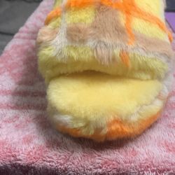 Uggs Fluff Yeah Slides