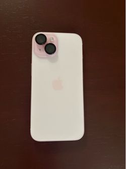 iPhone 15 128GB Unlocked — Excellent Condition — 99% Battery Health - Light Pink