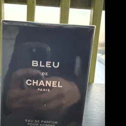 Bleu de Chanel eau de parfum 3.4oz